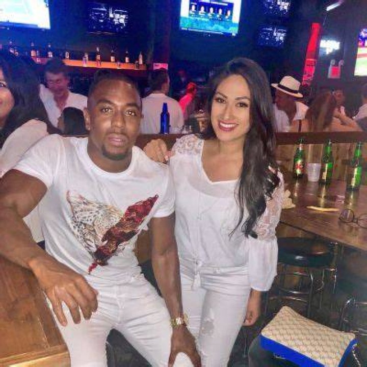 Who Is Chauncy Glover Wife, Mayra Moreno? |