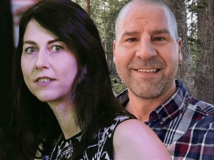Who is Elaine Devrys ex-husband, Dan Ducich, and why divorce?