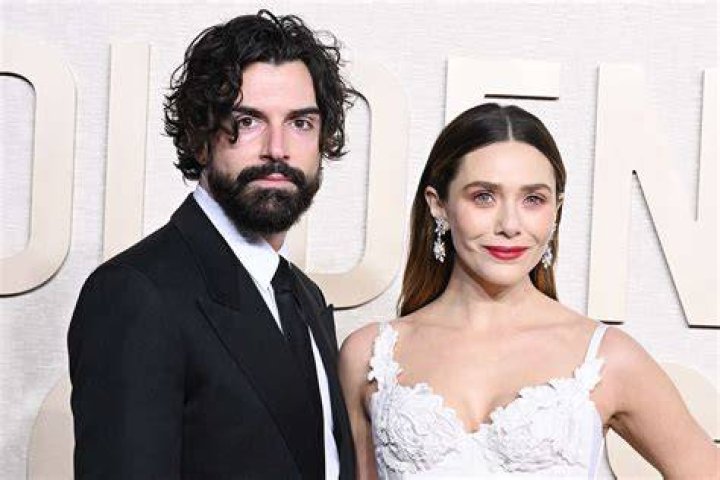 Who is Elizabeth Olsen&rsquo;s Husband, Robbie Parade