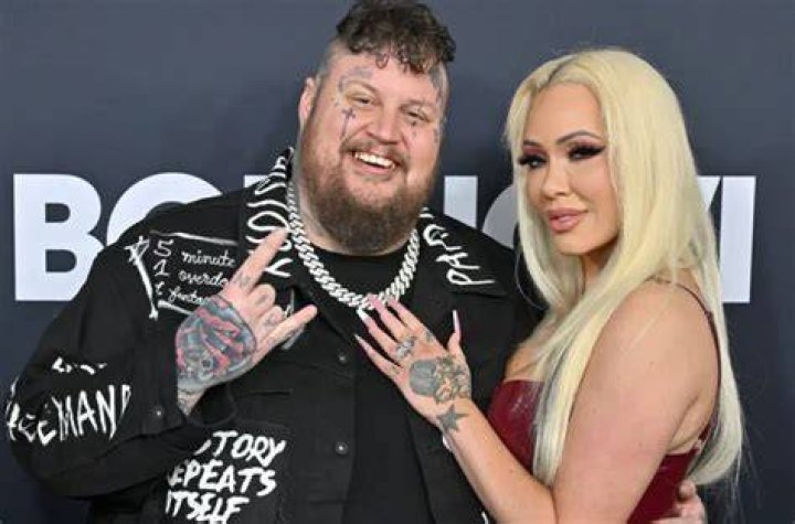 Who is Jelly Roll Wife? Who is Bunnie XO? Age, Career, Is Jelly Roll and Bunnie XO Together? Personal life, Height and Net Worth |