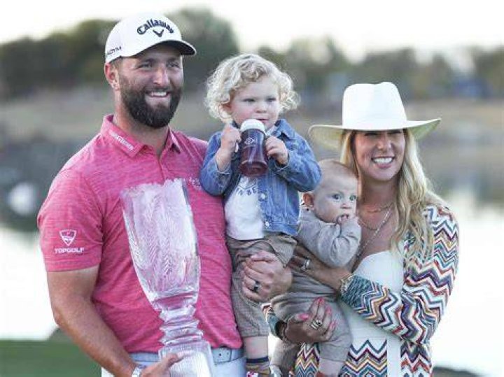Who is Kelley Cahill? Wikipedia, age, children, Instagram