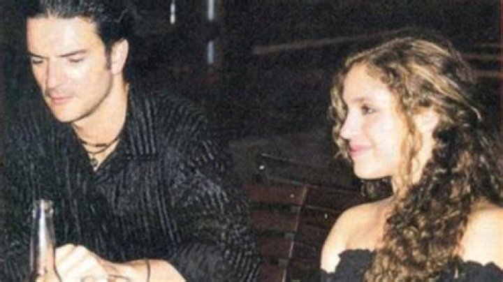 Who is Leslie Torres, Ricardo Arjona's exwife?