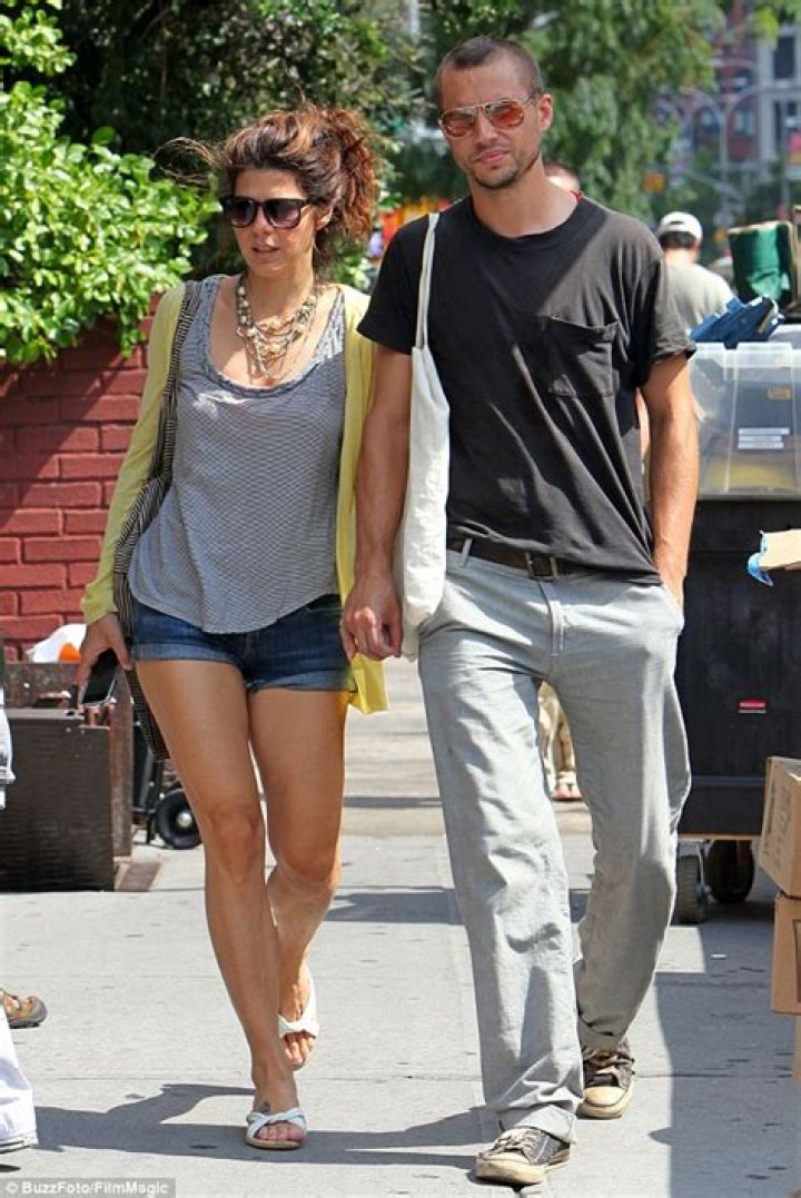 Who is Marisa Tomei Dating? Relationships Boyfriend Husband