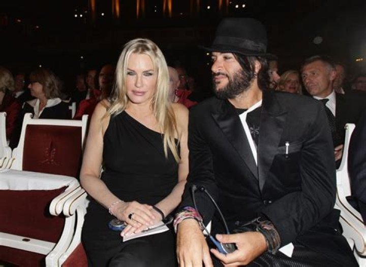 Who Is Rami Jaffee? Net Worth, Bio, Facts, Family Life, And Everything
