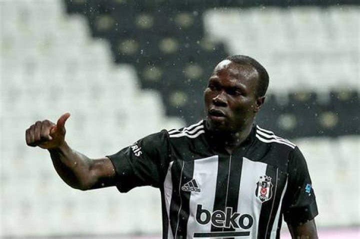 Who is Vincent Aboubakar father Edouard Aboubakar?