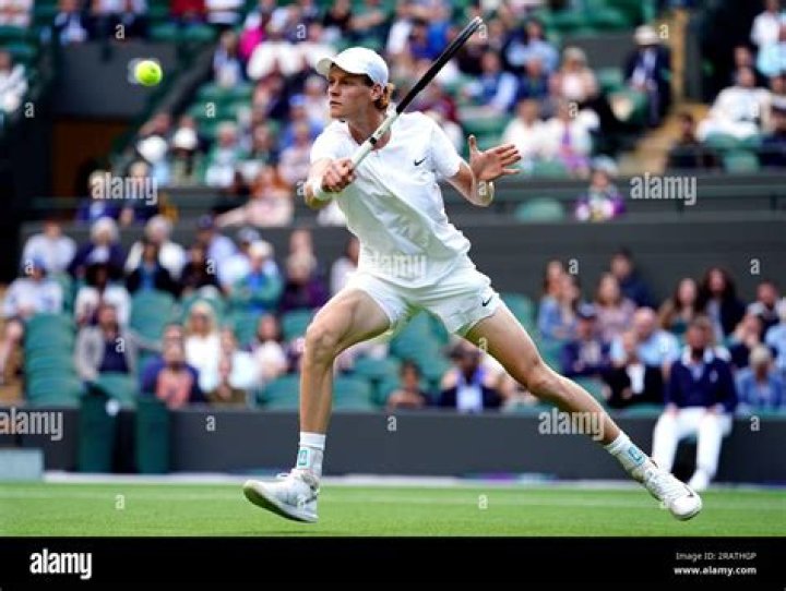 Wimbledon Diego Schwartzman's GF, Eugenia De Martino, wows