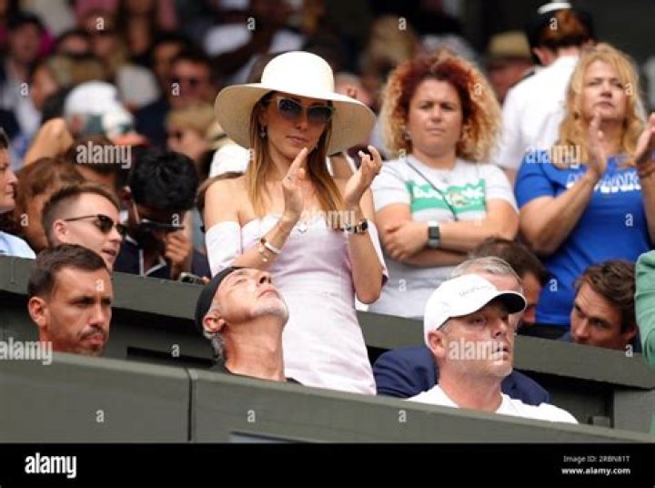 Wimbledon wives! Jelena Djokovic and Mery Perell&oacute;&rsquo;s fashion, compared