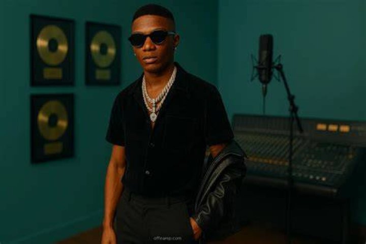 Wizkid Net WorthWiki,bio,Nigerian Singer,earnings,Career,Songs,Albums