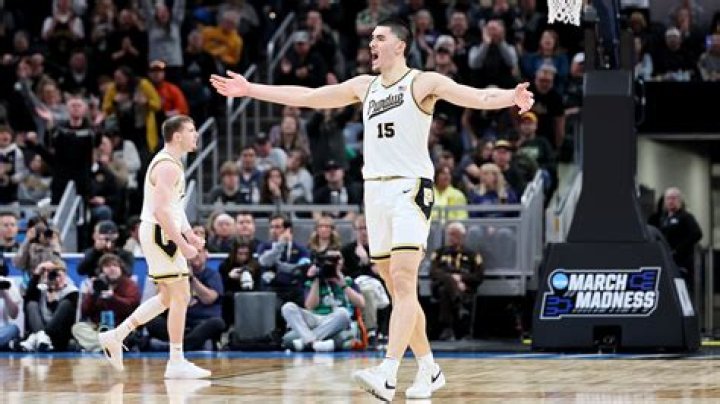 Zach Edey Purdue's 'one of a kind' 7foot4 star named AP men's player