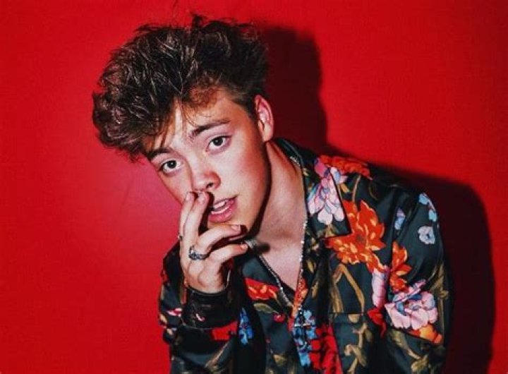 Zach Herron Net Worth, Height, Age, Affair, Career, and More